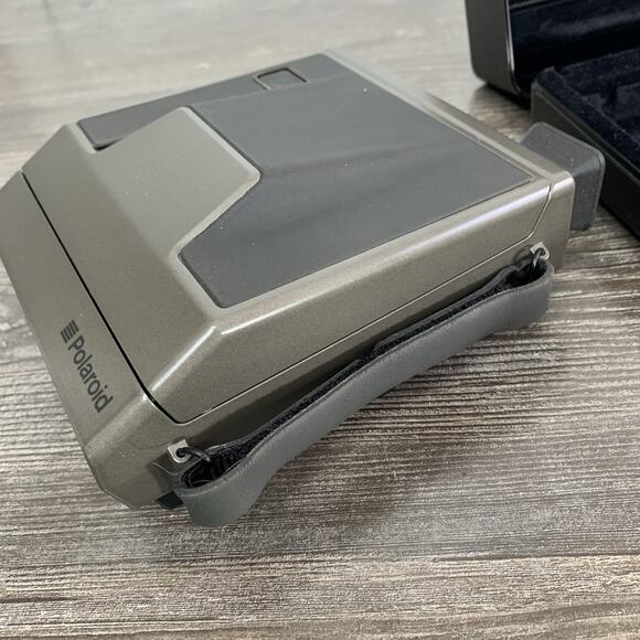 Vintage Polaroid Spectra System Instant Film Camera With Case - Picture 6 of 11